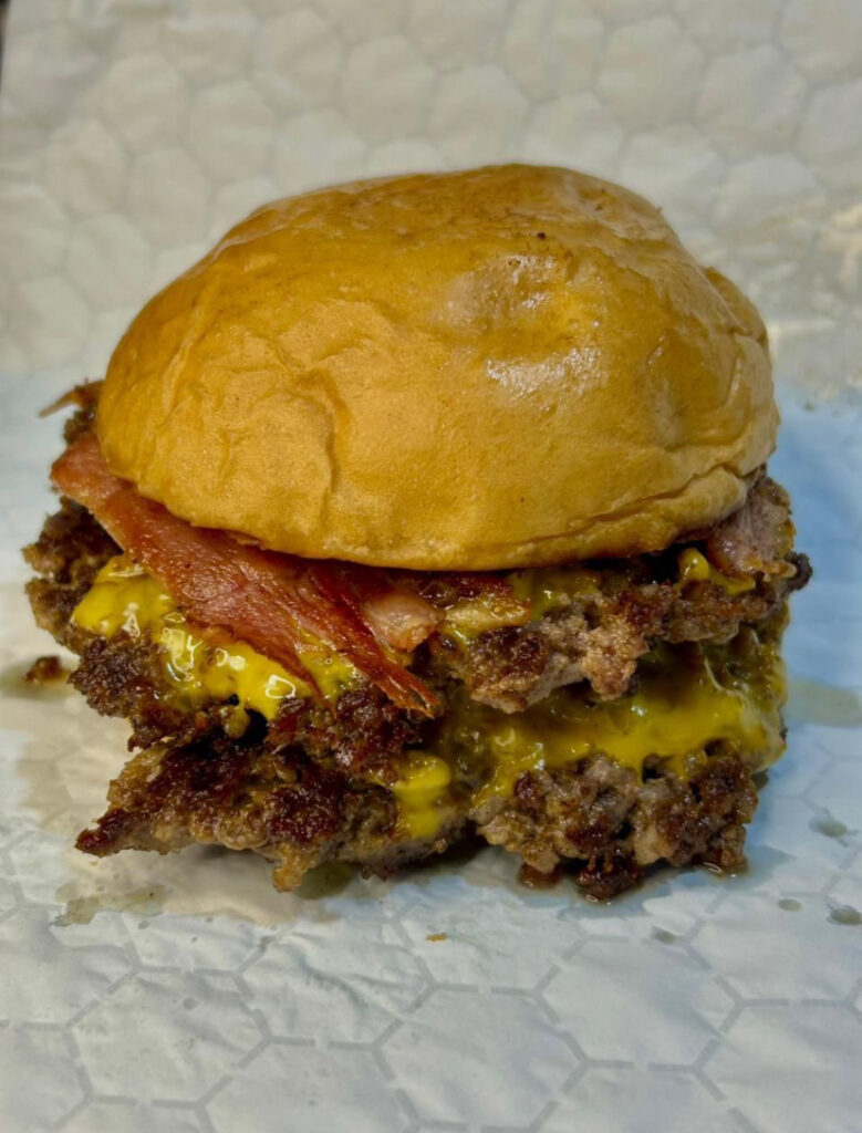 Riv's Burger